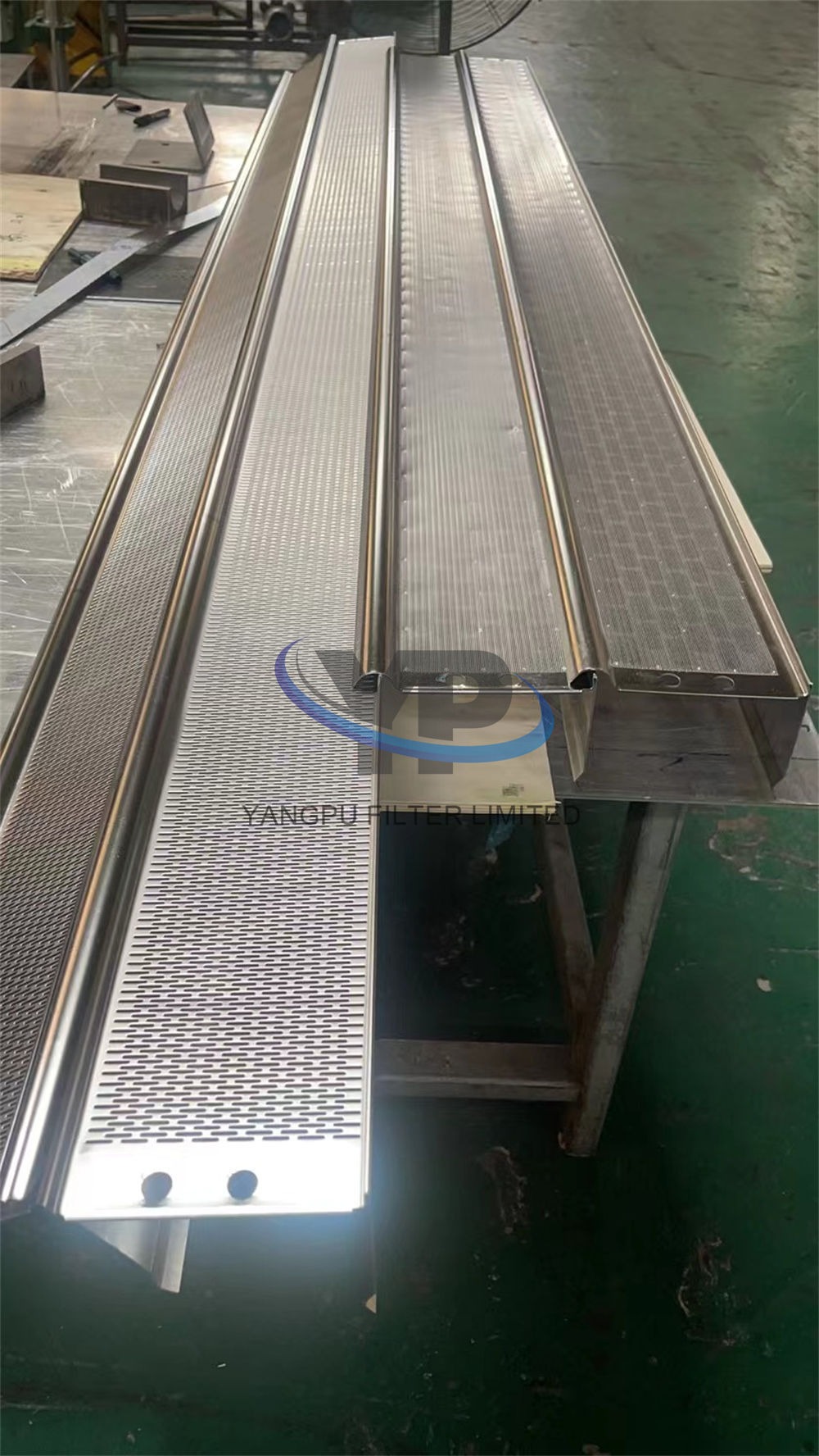 Feed machine sieve plate